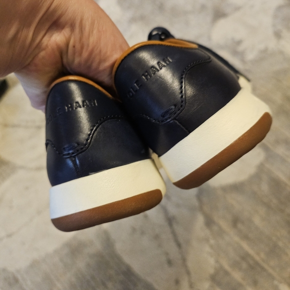 Cole Haan Grandpro sneackers 9.5 - Picture 8 of 15